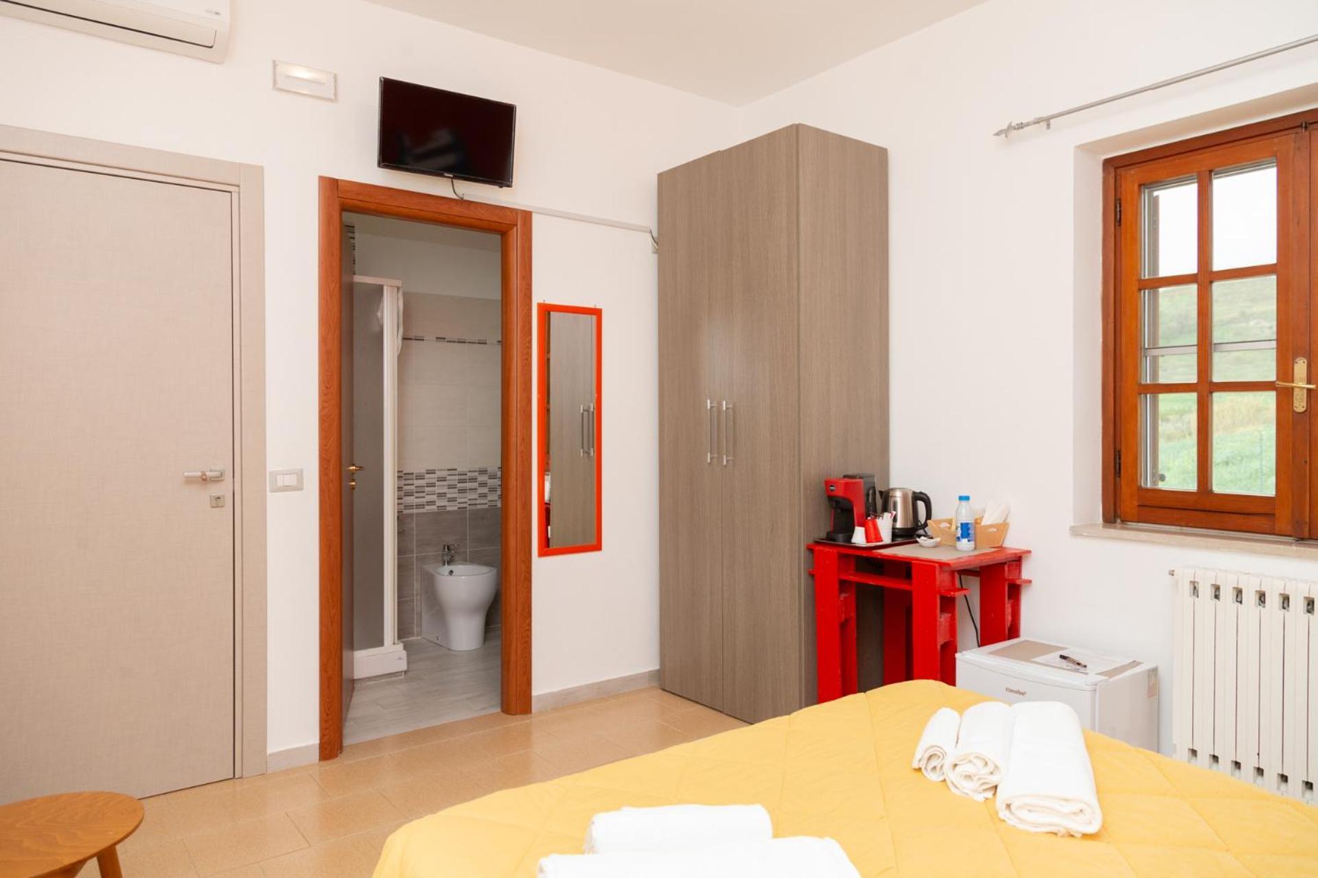 La Dimora Degli Artisti Bed & Breakfast Катандзаро Екстериор снимка