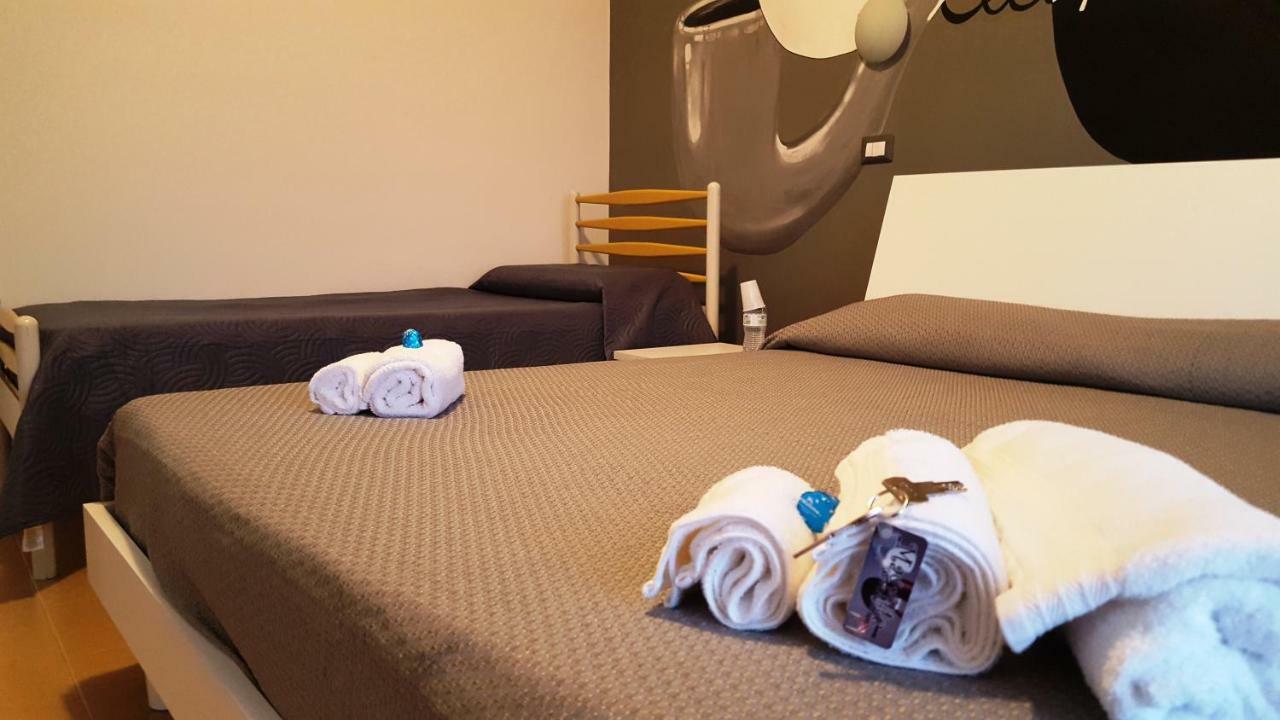 La Dimora Degli Artisti Bed & Breakfast Катандзаро Екстериор снимка